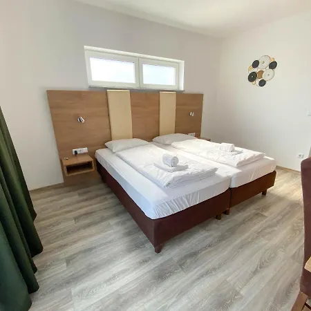 C0C00N Leipzig Appartement *