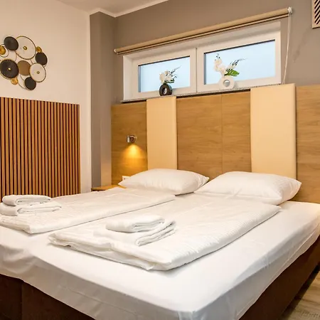 Conco Leipzig Апартаменты *