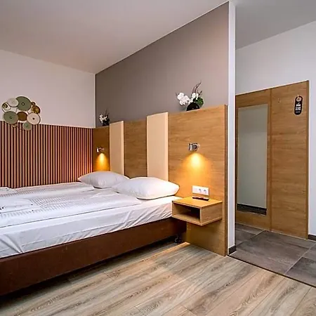 Conco Leipzig Апартаменты *